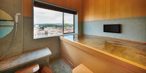 貴賓室「華やぎ」檜木內風呂