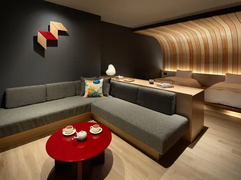 ご当地部屋（飛騨家具、春慶塗）